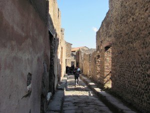 Pompeii  street (c) Alison Morton